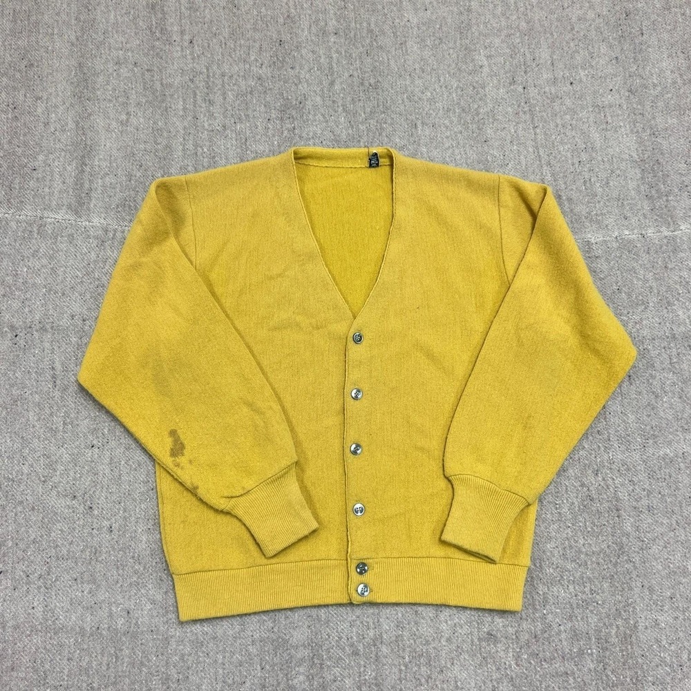 Vintage Cardigan Mens Small Yellow 1960s USA